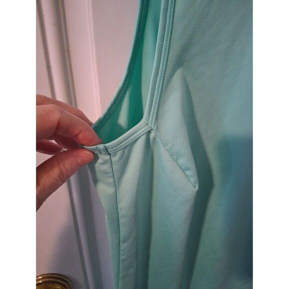 Sleeveless 5 Button Top Under Armour Heatgear Women's Seafoam Green XL 14 - Picture 8 of 8